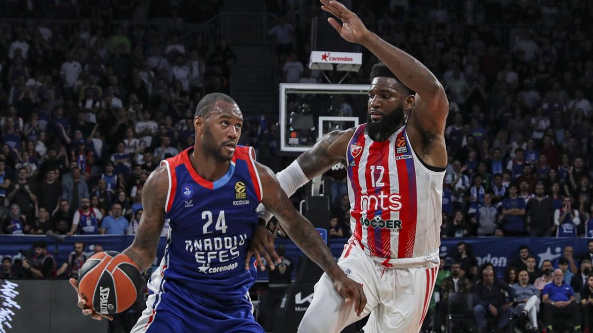 Anadolu Efes deplasmanda Kızılyıldız'a karşı