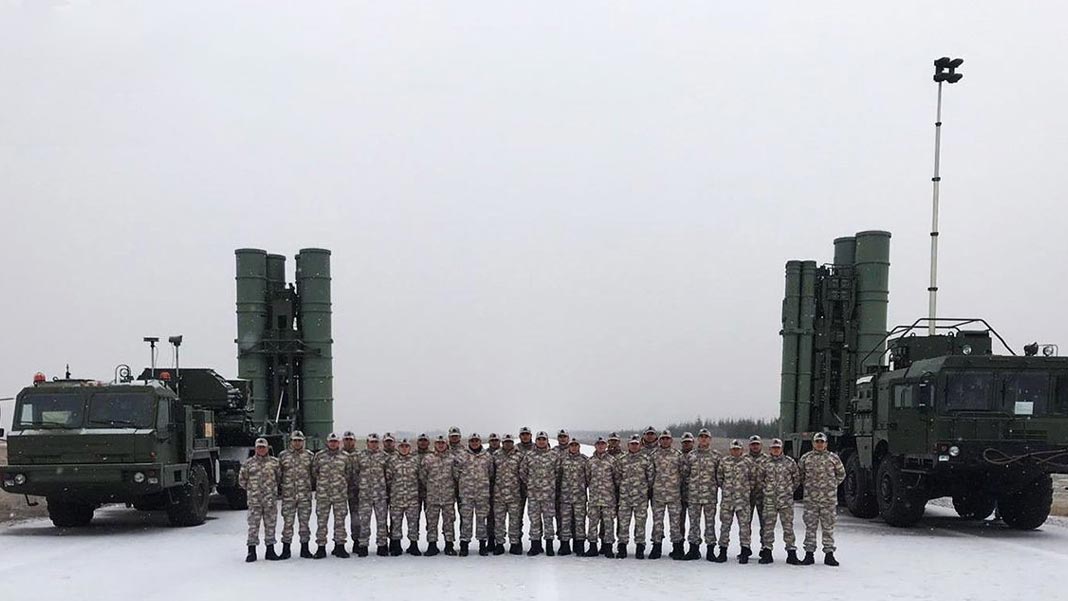 Kremlin’den S-400 açıklaması: Türkiye’deki sistemlerin başka yere taşınması gündemde