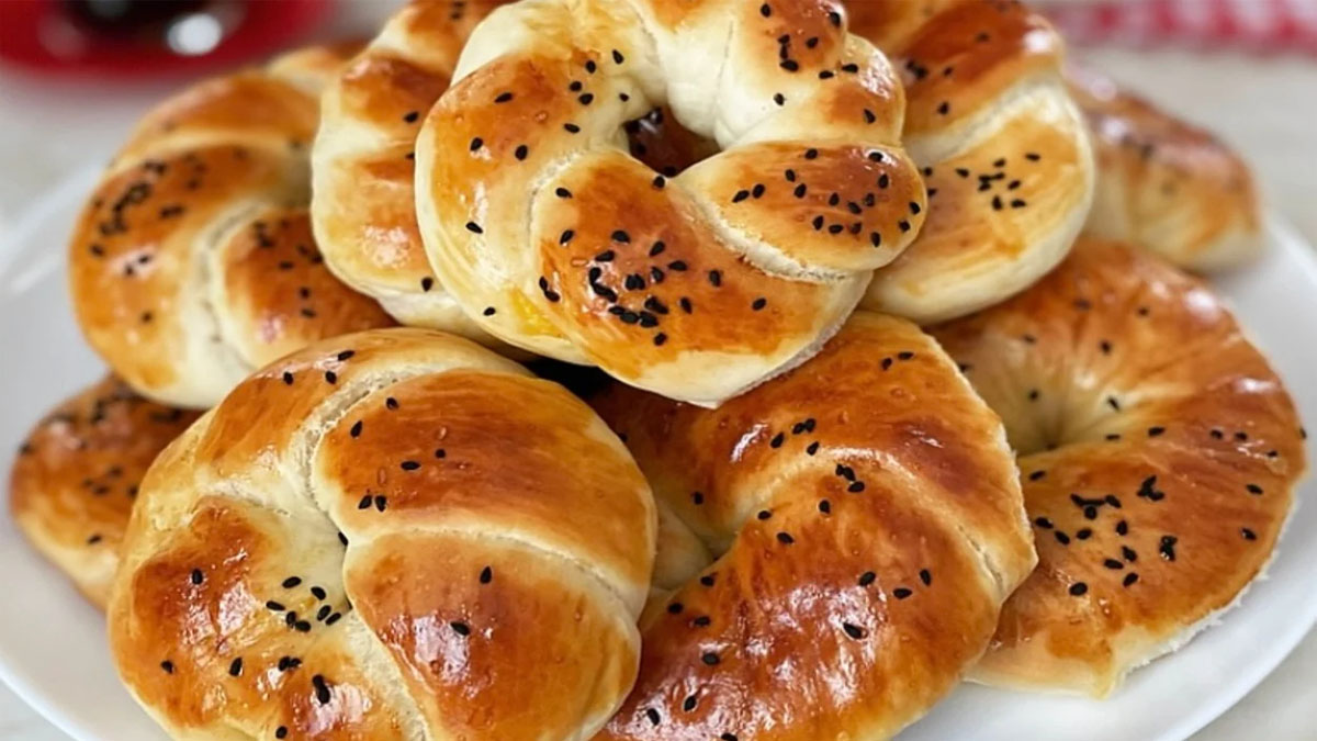 Pastanelerdeki lezzeti aratmayan puf puf açma! Tel tel ayrılan ve asla bayatlamayan usta tarifinin sırrı