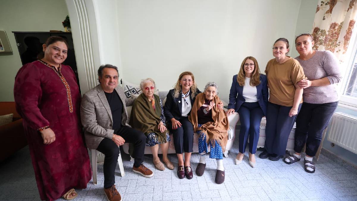 Başkan Ovalıoğlu Bakırköy’ün çınarlarını ziyaret etti