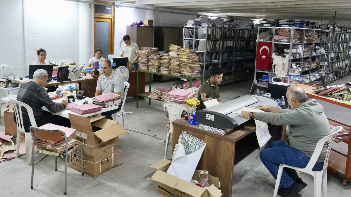 Burhaniye Belediyesinde kurumsal arşiv çalışmaları başladı