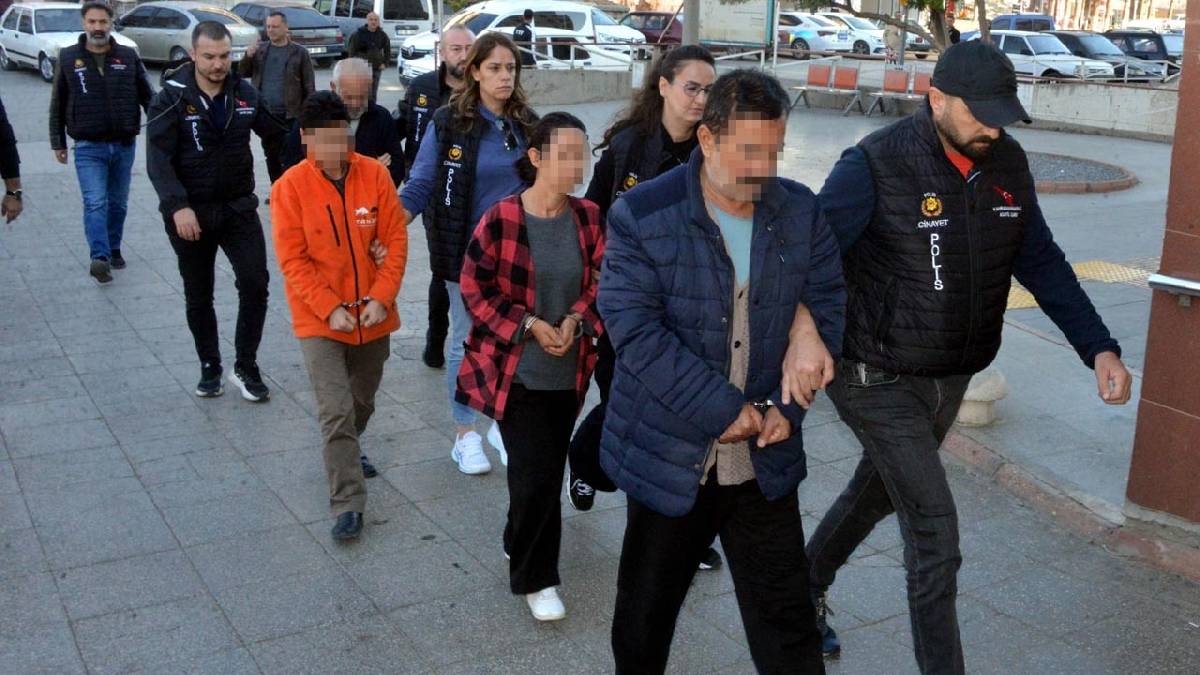 19 yıl sonra aydınlatılan iki kız kardeş cinayetinde 2 sanığa ağırlaştırılmış müebbet