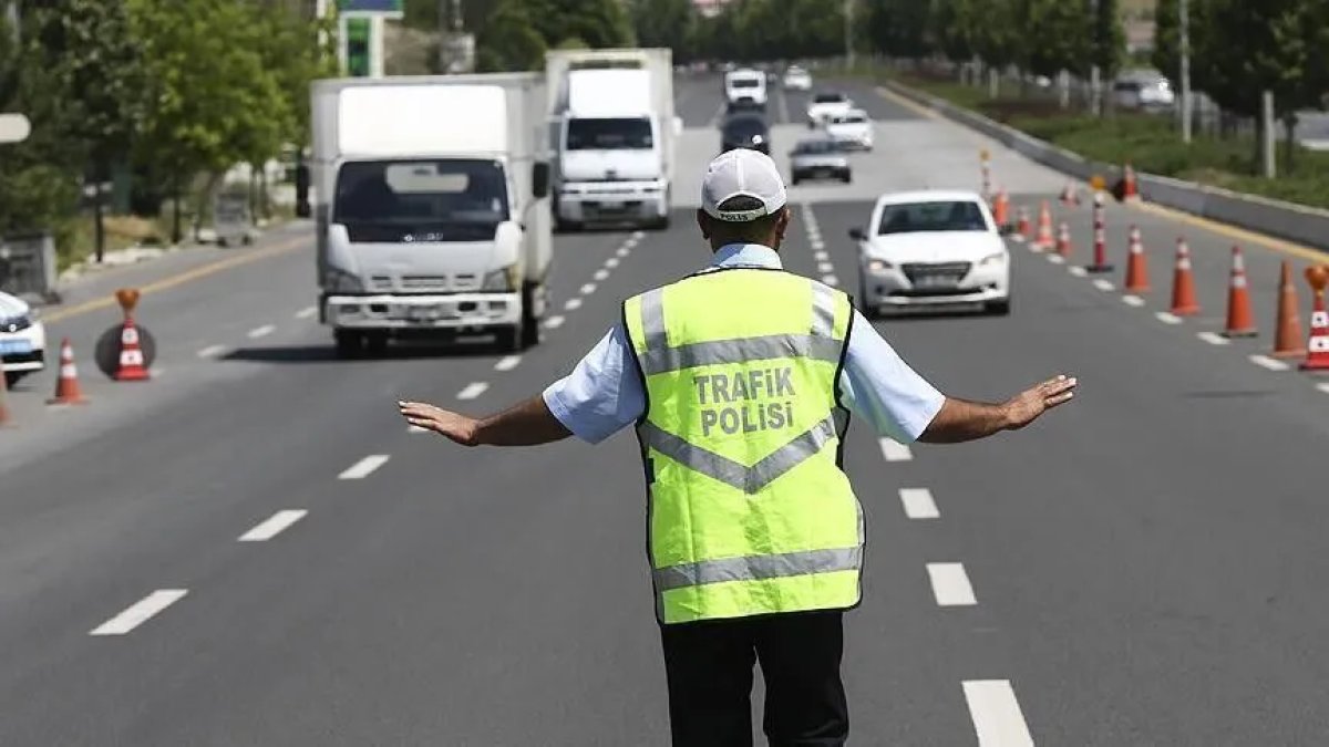 İstanbul’da bazı yollar yarın trafiğe kapanacak