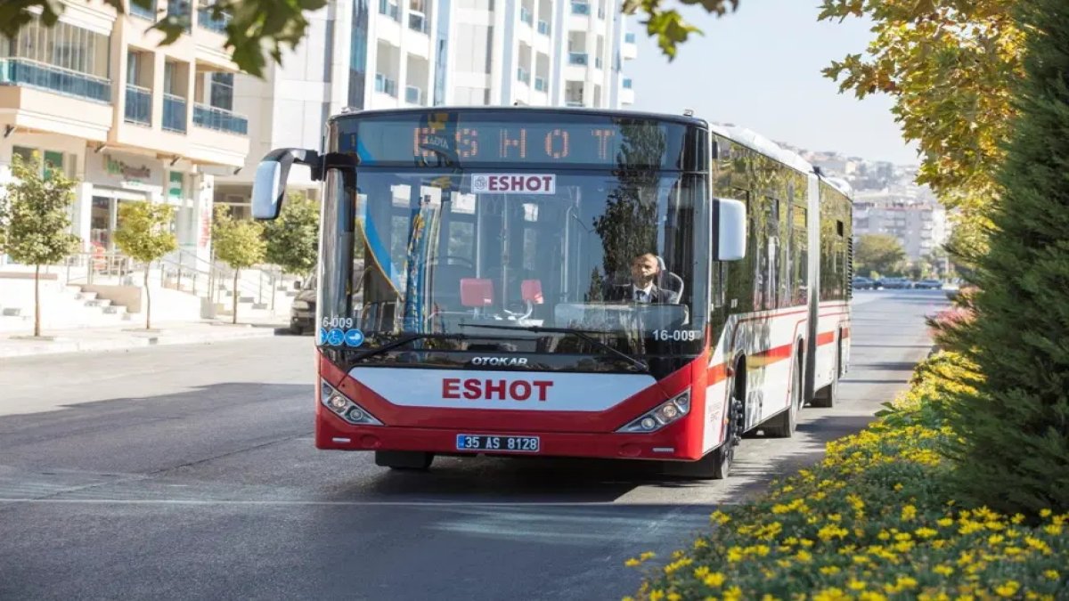 İZBAN 90 dakika aktarma geri mi dönüyor? Cemil Tugay'dan yeni talimat