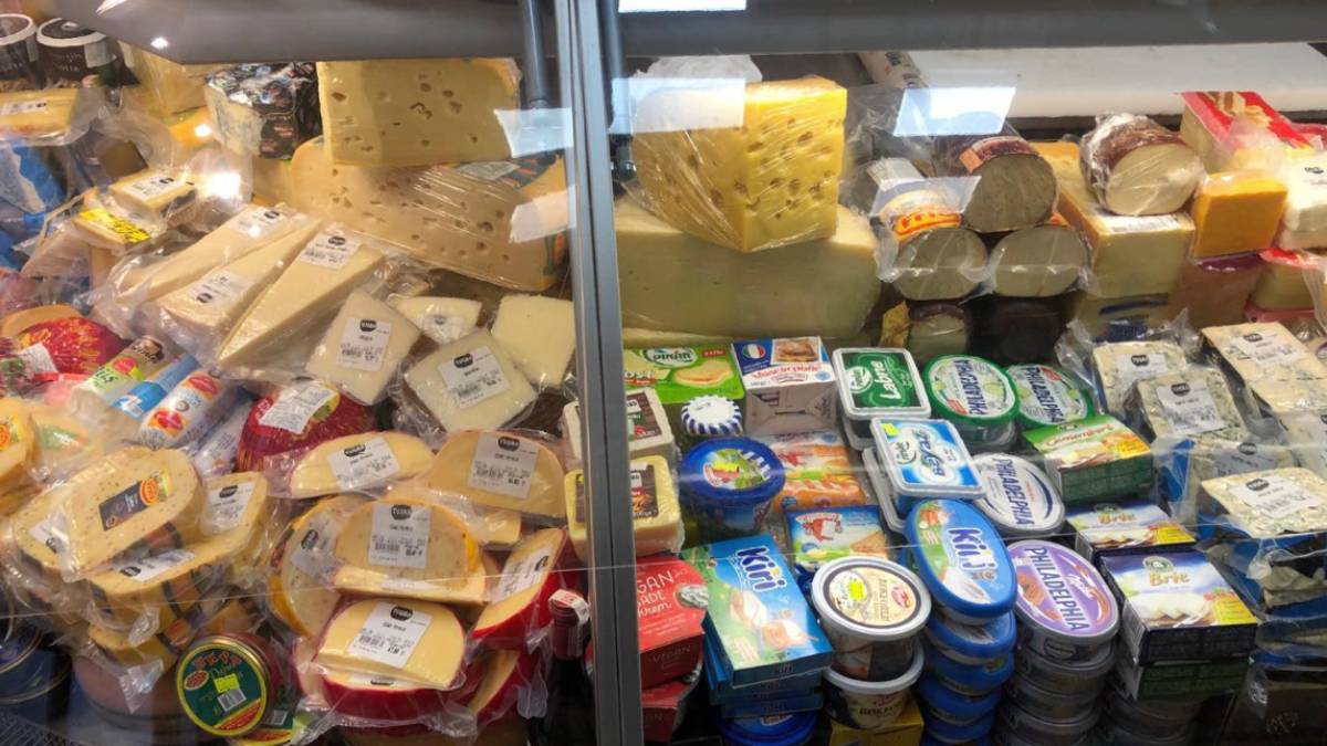 Almanya'da 1 euro bile değil, Türkiye'de 1000 lira sınırında: Ünlü peynir markası sosyal medyada viral oldu