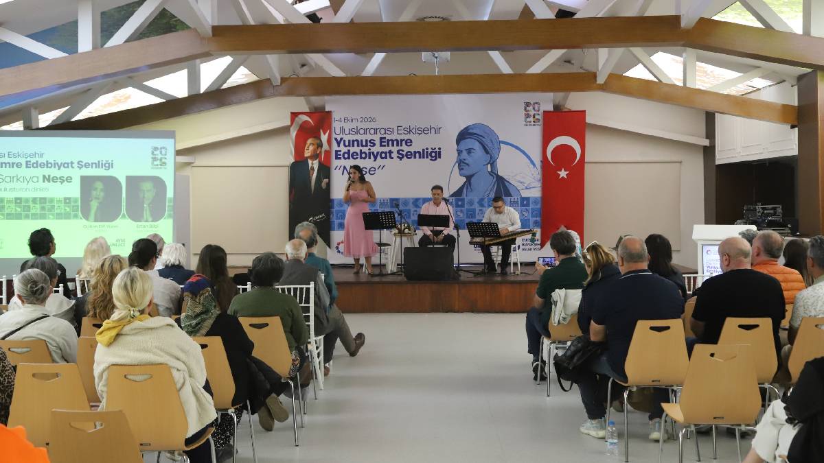 Eskişehir’in Neşe’si Uluslararası Eskişehir Yunus Emre Edebiyat Şenliği oldu