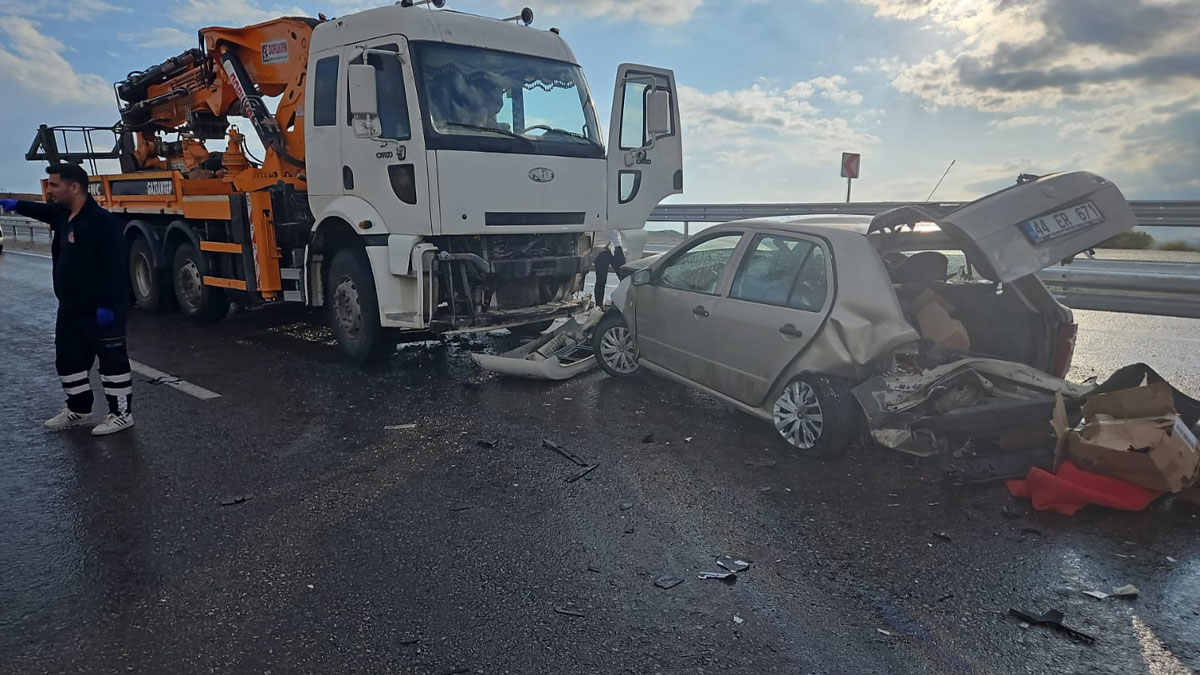 Adıyaman’da 4 araçlı zincirleme kaza: 7 kişi yaralandı