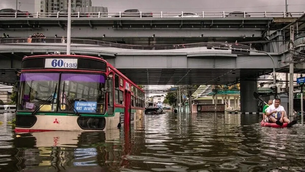 Tayland’daki sellerde bilanço ağırlaşıyor: Can kaybı 31’e yükseldi