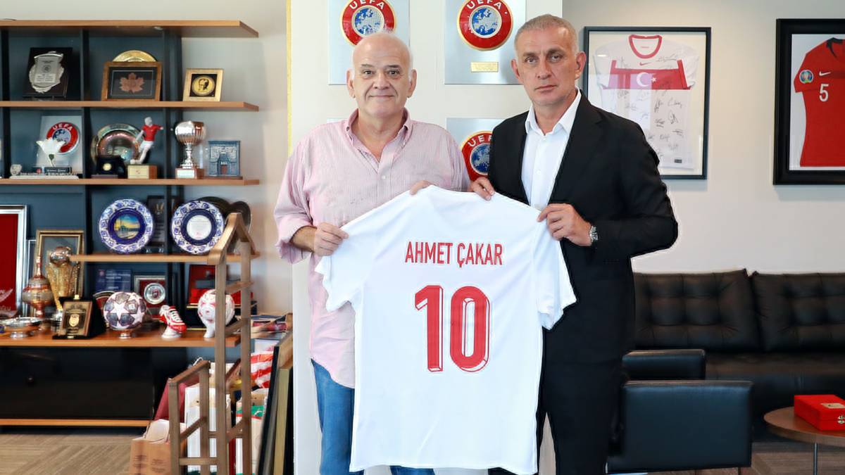 Ahmet Çakar: Allah belamı versin 50 defa pişmanım