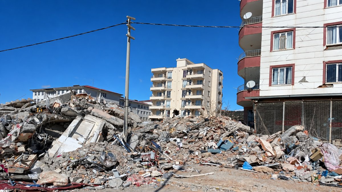 25 kişiye mezar olmuştu... Hasoğlu Apartmanı davası: 2 yıldır bilirkişi raporu bekleniyor