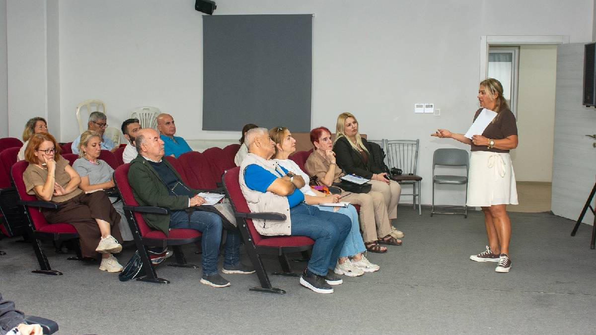 Karşıyaka’da ‘Sancar Maruflu Sivil Akademisi’ başladı