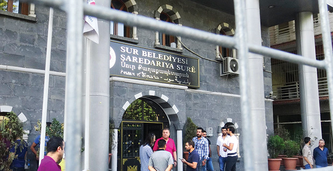 Teröre kayyum önlemi