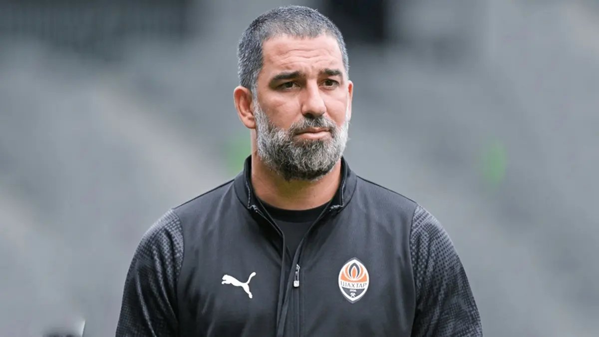Milli Takım'da deprem! Montella gidiyor, Arda Turan çifte görevle mi geliyor?