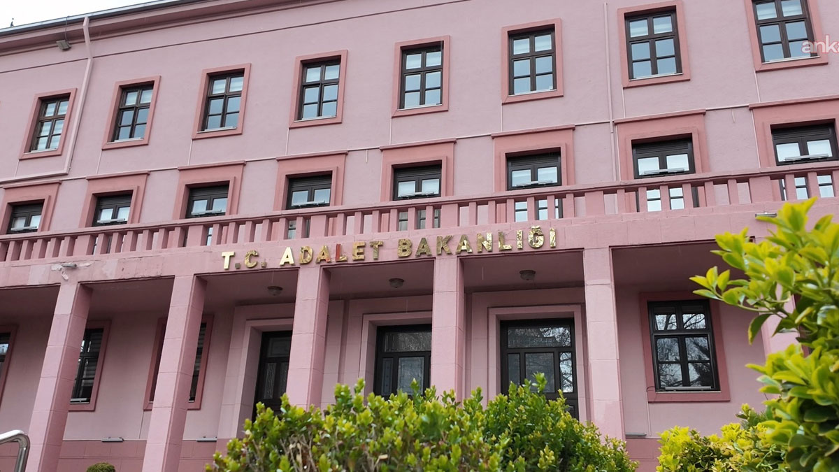 Adalet Bakanlığı’ndan 'bilgi sızdırıldı' iddialarına sert cevap: Ağır ve mesnetsiz bir iftira