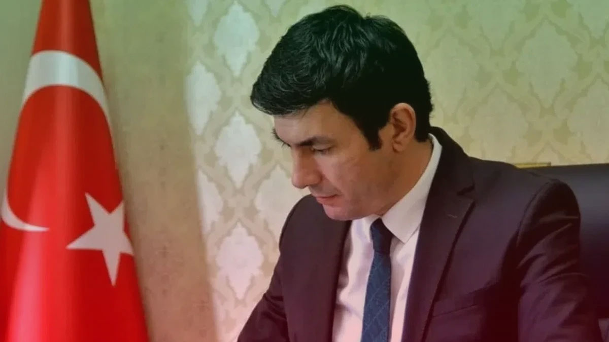 Afyonkarahisar'da dehşete düşüren olay: Vali Yardımcısı silahla intihar etti