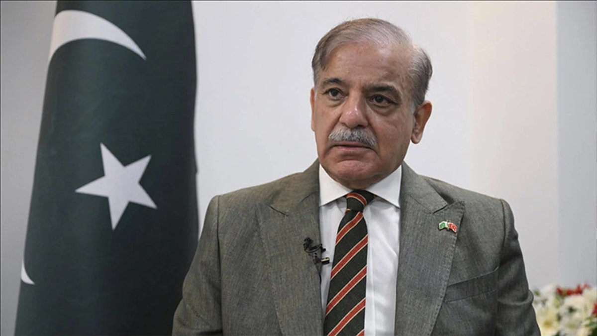 Pakistan Başbakanı Şerif'ten Suudi Arabistan'a tam destek: Husilerin terör saldırılarını şiddetle kınıyoruz