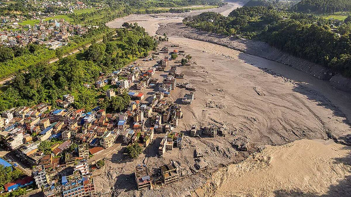 UNICEF: Nepal'deki sellerden 32 binden fazla çocuk etkilendi