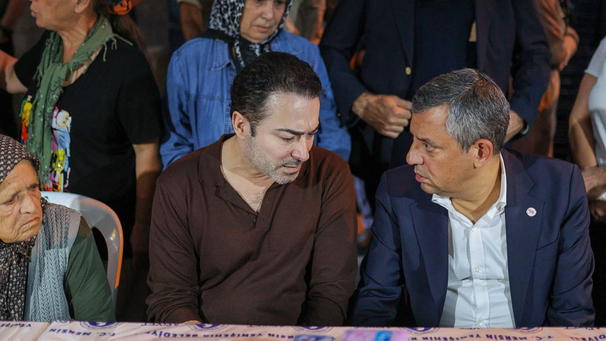 Özel’den evlat acısı yaşayan Atilla Taş’a taziye ziyareti