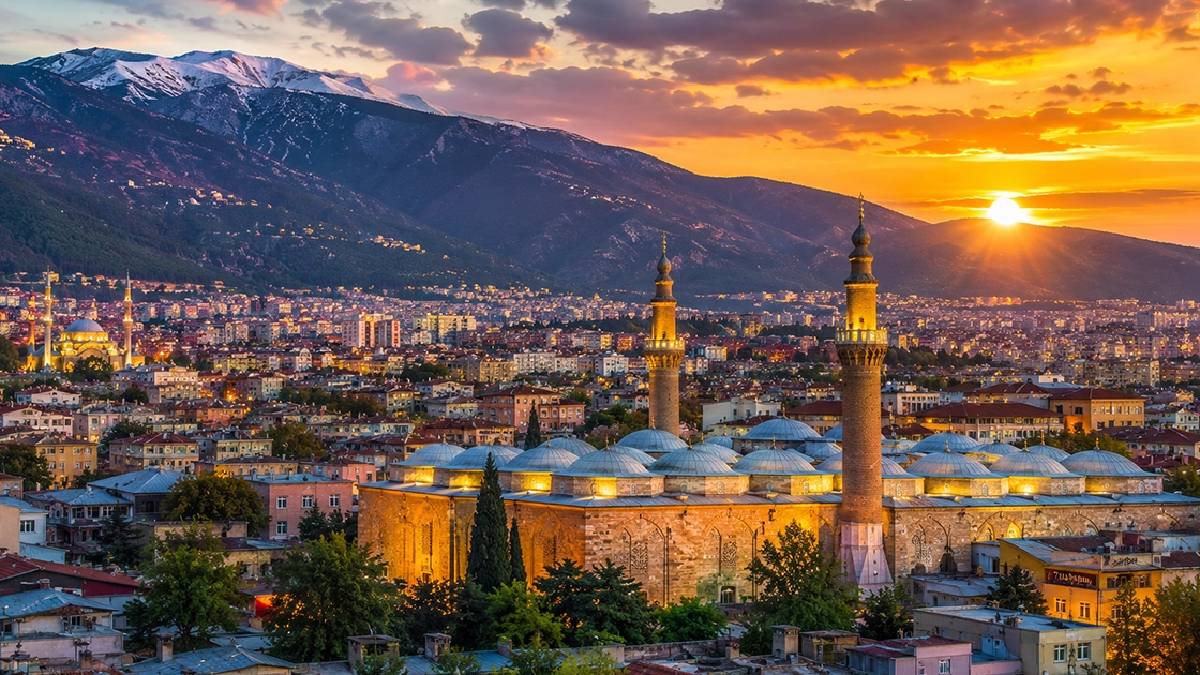 İstanbul’dan kaçan buraya yerleşiyor! 1,5 saatlik mesafede emlak patlaması yaşanıyor