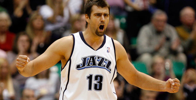 Mehmet Okur Phoenix Suns'ta oyuncu yetiştirme antrenörü olarak görev alacak