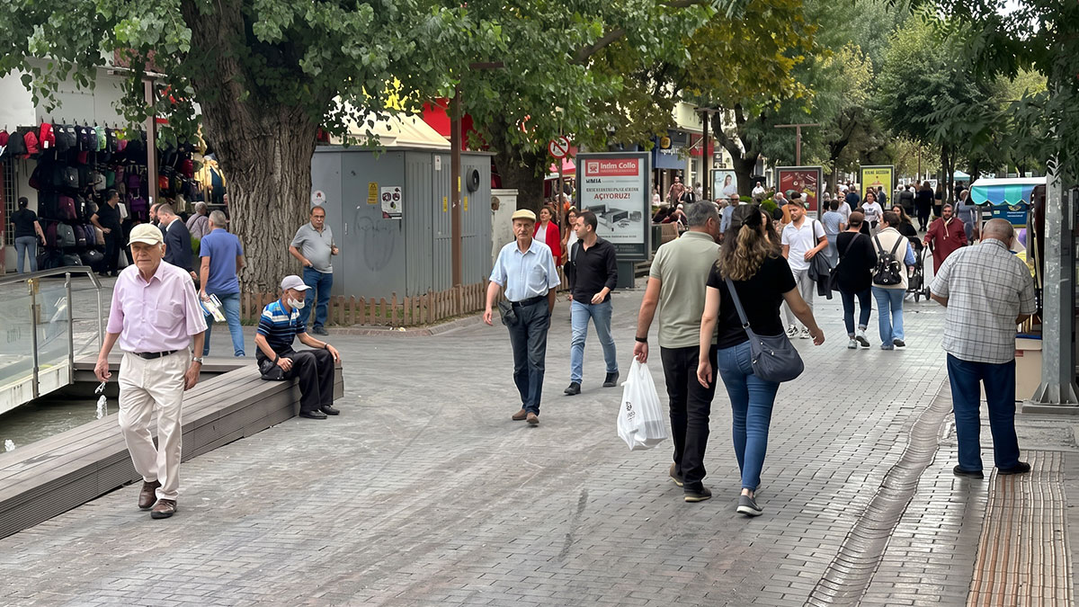 İstanbul maaş liginde Atina'nın gerisinde kaldı