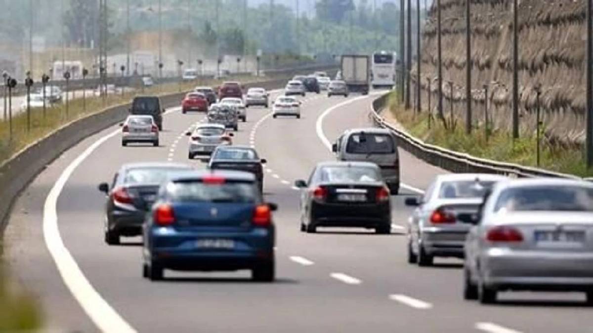Otomatik vites araçlarda yapılan en büyük hata: Fren ve şanzımana büyük zarar veriyor