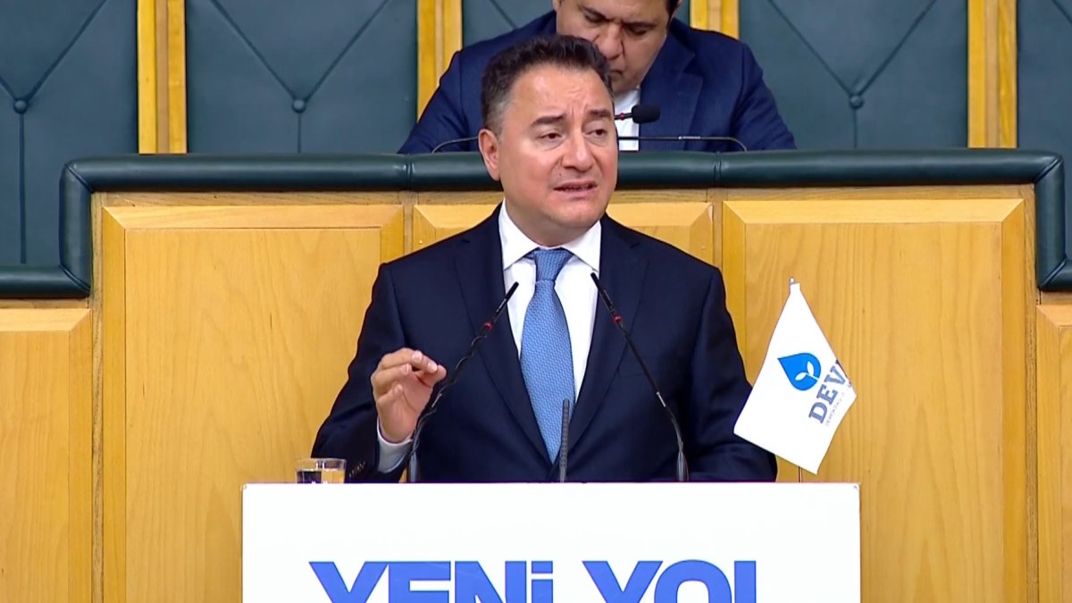 Babacan'dan fon skandalı için 'kanalizasyon taştı' benzetmesi: AK Parti seçmeninin dünyası yıkıldı
