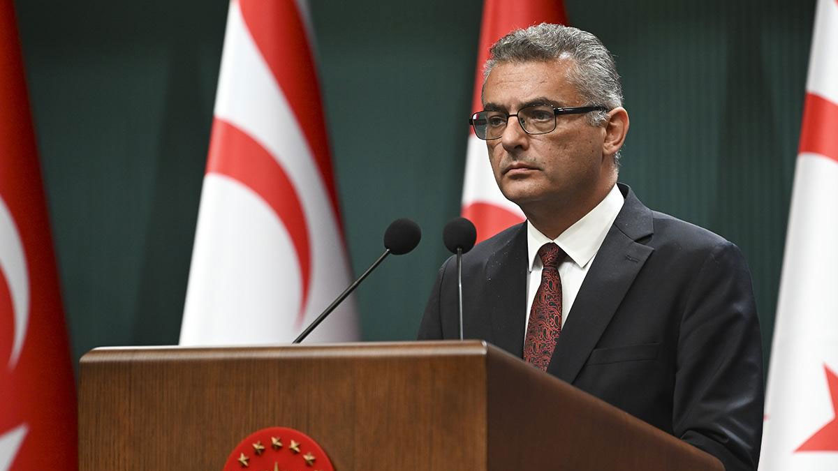 Kuzey Kıbrıs Cumhurbaşkanı Erhürman’ın Ankara ziyareti sağlık nedeniyle ertelendi