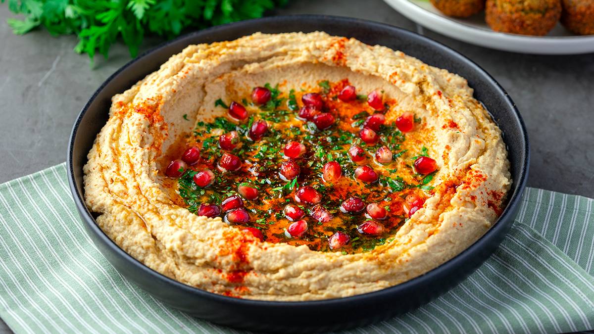 Meze sofralarının şahı Hatay usulü humus! İpeksi kıvamıyla ustasından tam ölçülü tarif