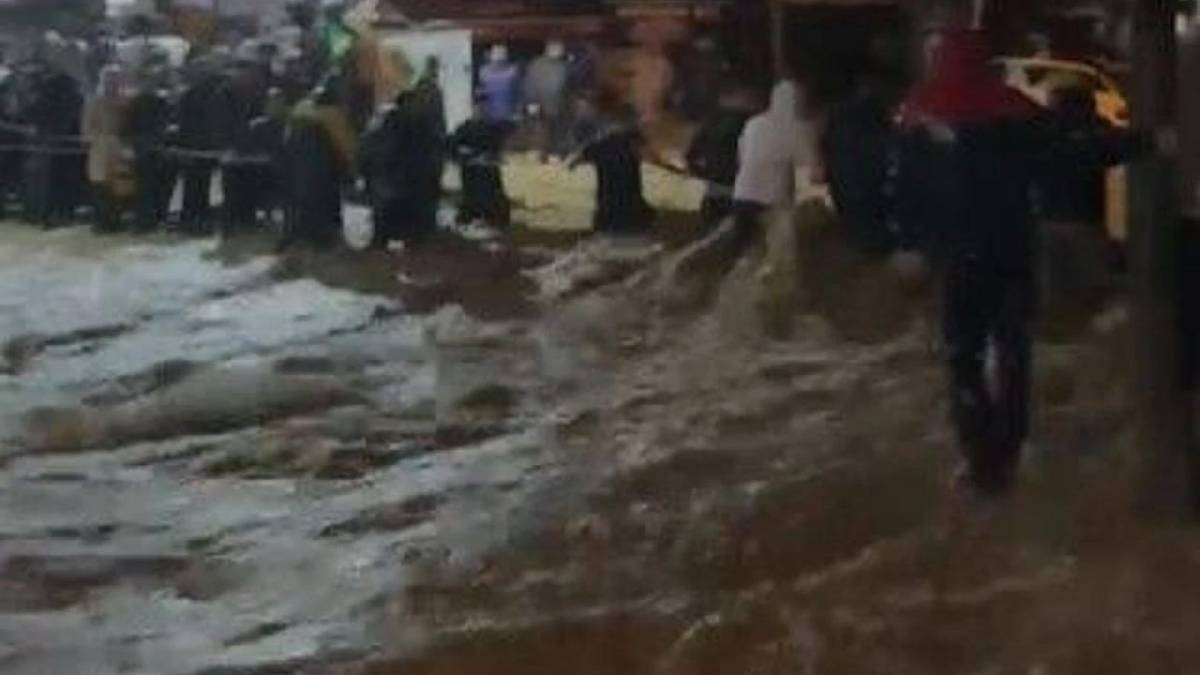 İstanbul'daki sel felaketinden acı haber: Ayazağa'da 34 yaşındaki kişi hayatını kaybetti