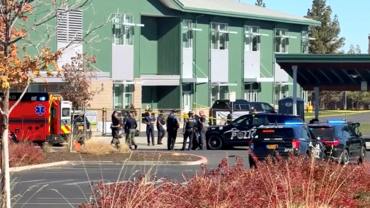 ABD'de Oregon'daki ilkokulda silahlı saldırı: En az 5 kişi hayatını kaybetti
