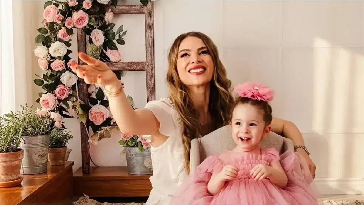 Eşinin ardından şimdi de evlat acısıyla yıkıldı! 2004 Türkiye 2. güzeli Fatoş Seğmen’in kızı Alya Erdoğan hayatını kaybetti
