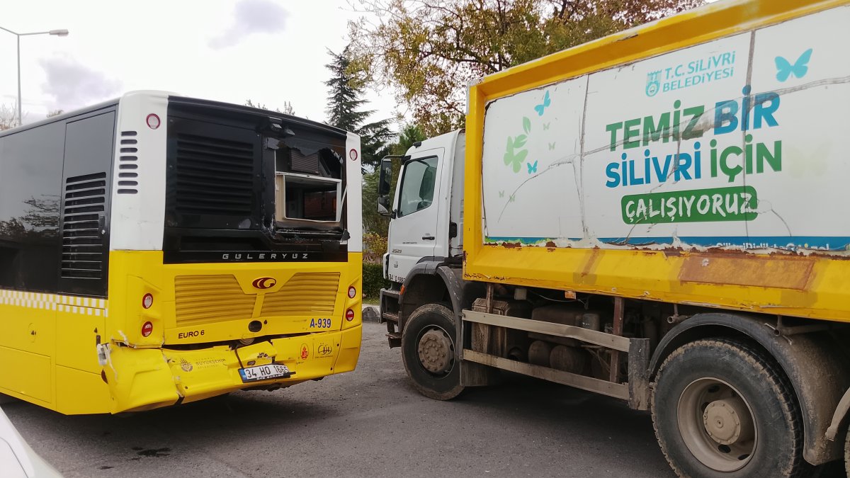 Silivri’de kaza: İETT otobüsü ile çöp kamyonu çarpıştı