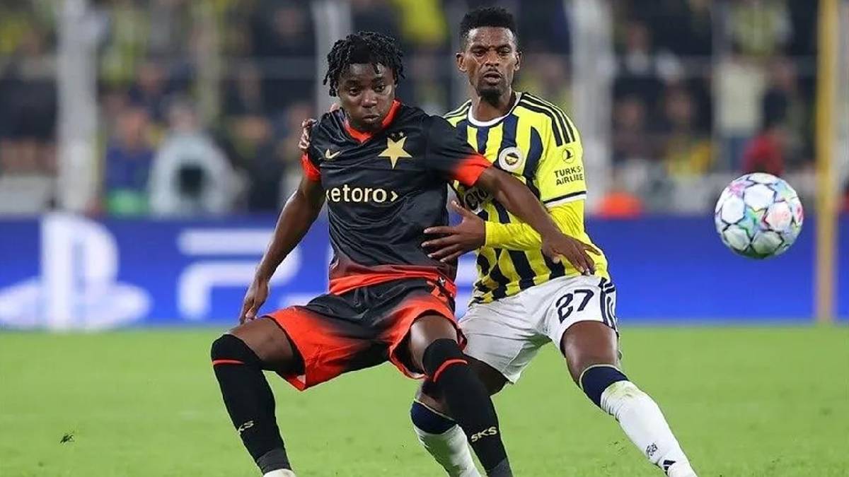 Şampiyonlar Ligi’nde 19 yıl sonra bir ilk! Slavia Prag yıllar sonra Fenerbahçe karşısında şeytanın bacağını kırdı
