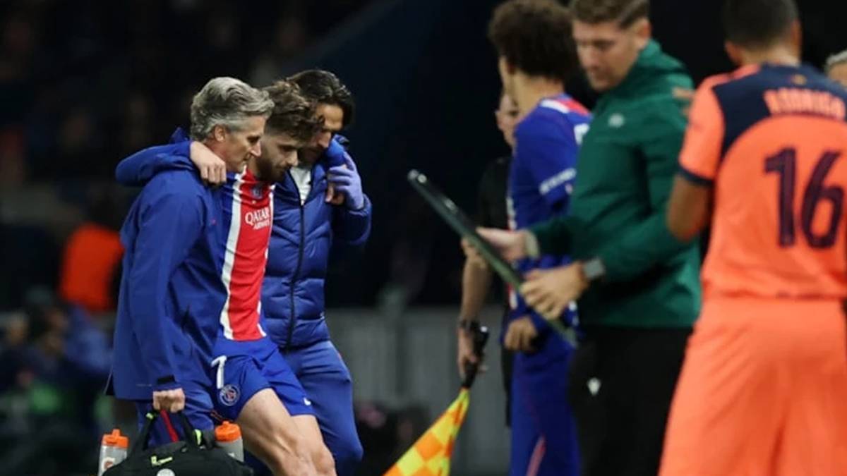 Kvaratskhelia'dan PSG'ye kötü haber