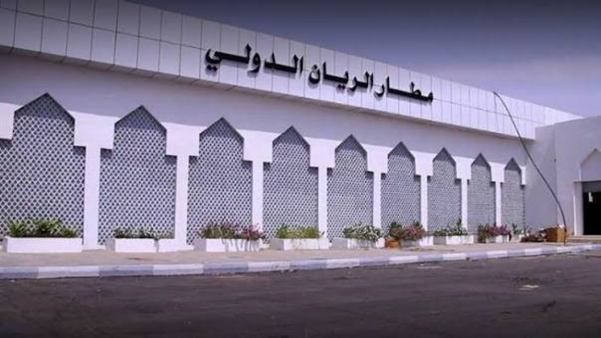 Husiler, Yemen’deki Reyyan Havalimanı’nı hedef aldıklarını açıkladı