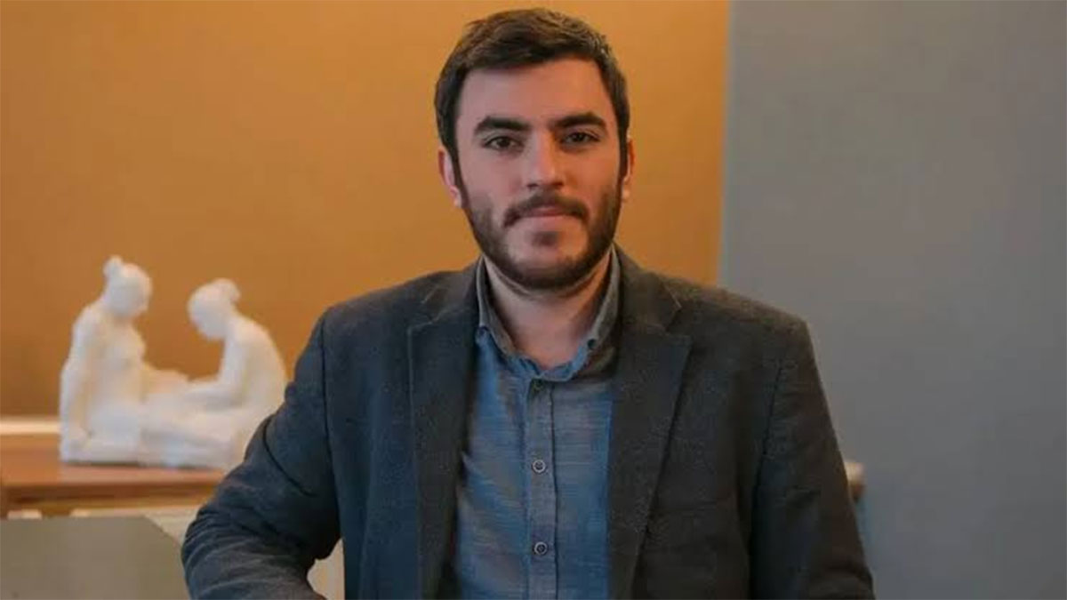 Gazeteci İsmail Arı tutuklandı