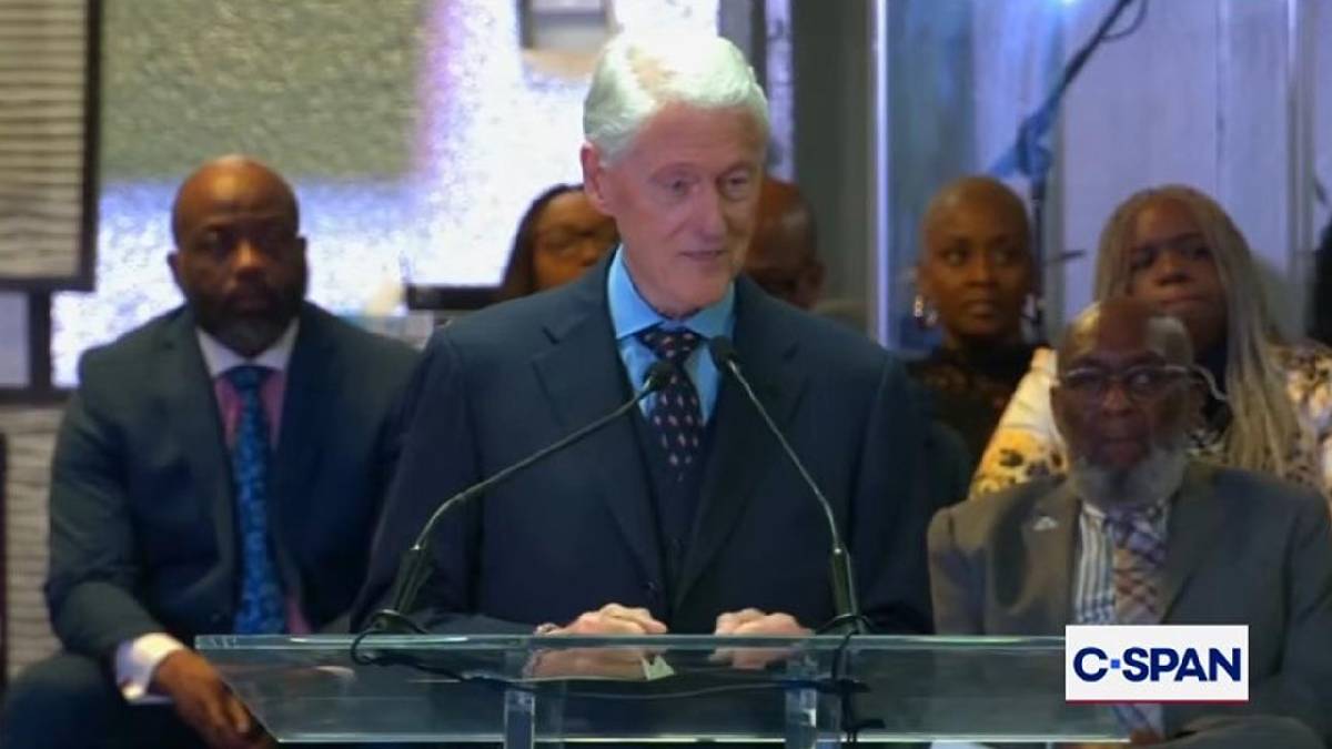 Bill Clinton: Kızım 15 yaşında Kur'an'ı baştan sona okudu