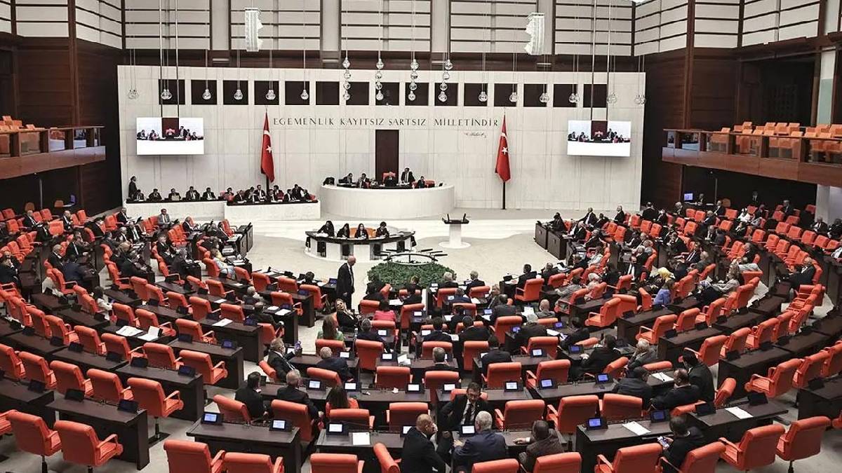 Fon mağdurlarını ilgilendiren 5 madde kabul edildi