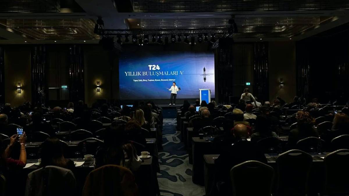 Yapay zekânın siyasetten ekonomiye etkileri İstanbul'da masaya yatırılıyor: Algoritma rejimi tartışılıyor