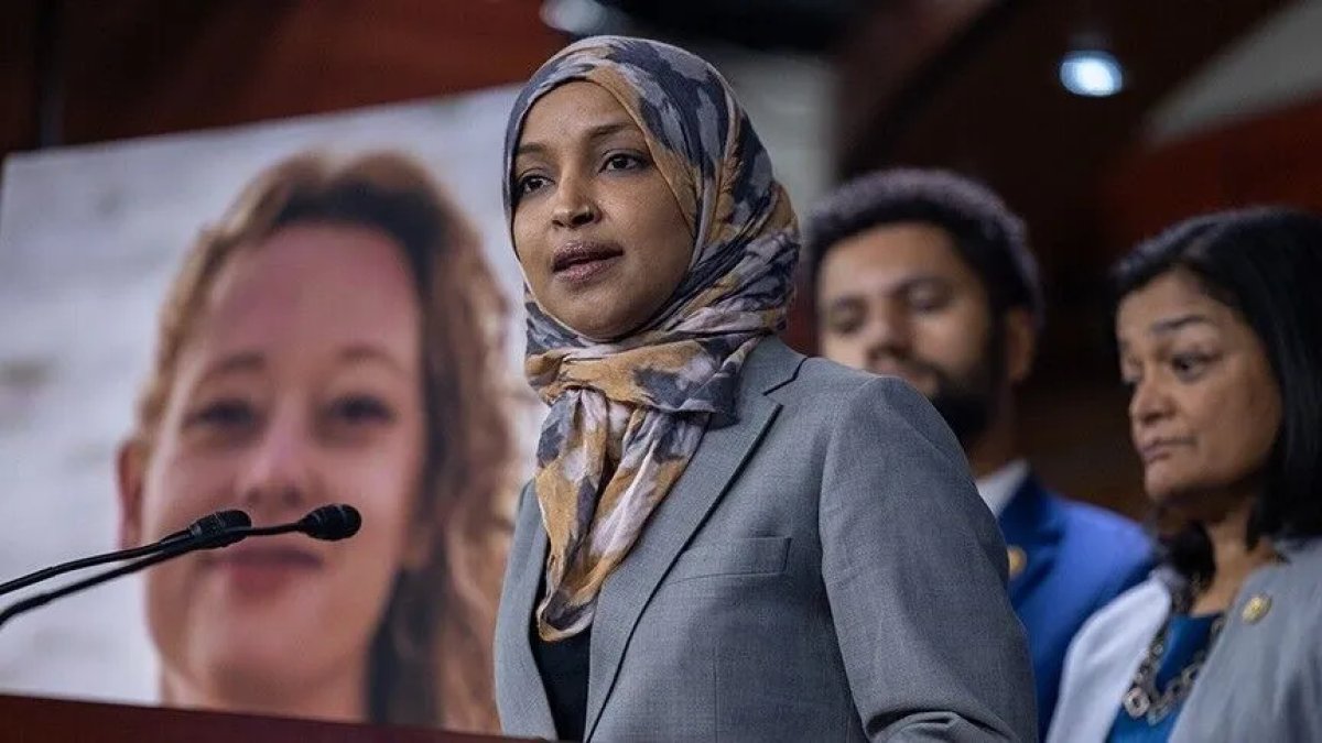 Trump’tan Ilhan Omar’a “sahte isim” suçlaması: İstifasını istedi