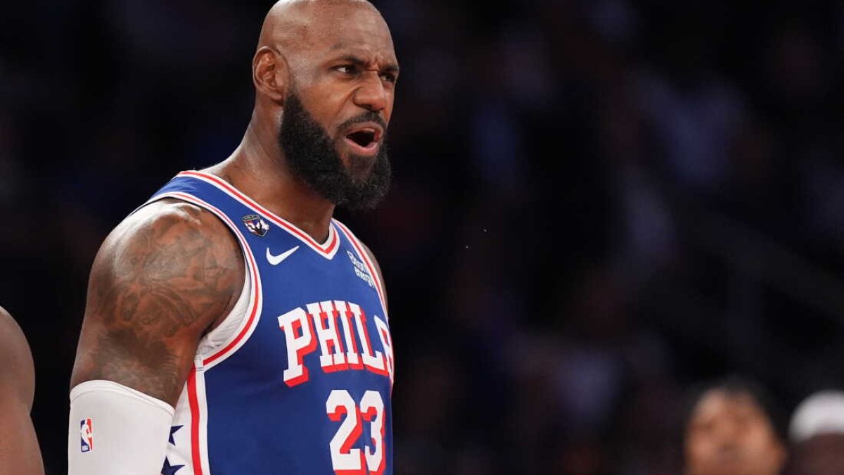 Trump’tan LeBron James’e sert tepki: Tam bir utanç kaynağı