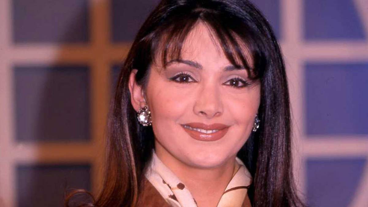 Ekranların efsane ismi Esra Ceyhan'dan estetik iddialarına sert yanıt: "Ne botoks var ne dolgu!"