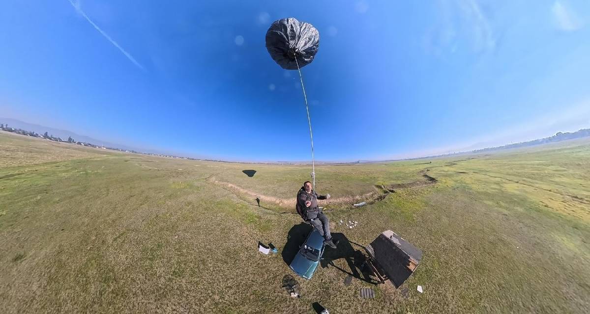 Afyonkarahisar'da inanılmaz girişim! 600 çöp poşetini birleştirip güneş enerjili balon yaptı