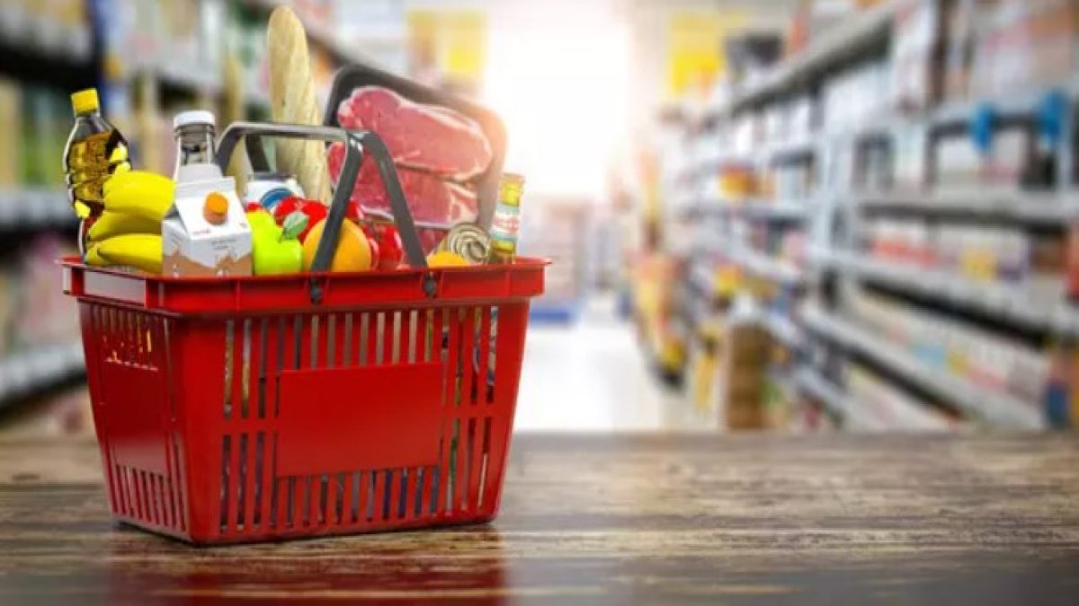 Pazar filesi ve market sepeti boş kalmayacak: Sebze-Meyve fiyatları düşüyor mu, zincir marketlere yerli ürün şartı ne Getirecek?