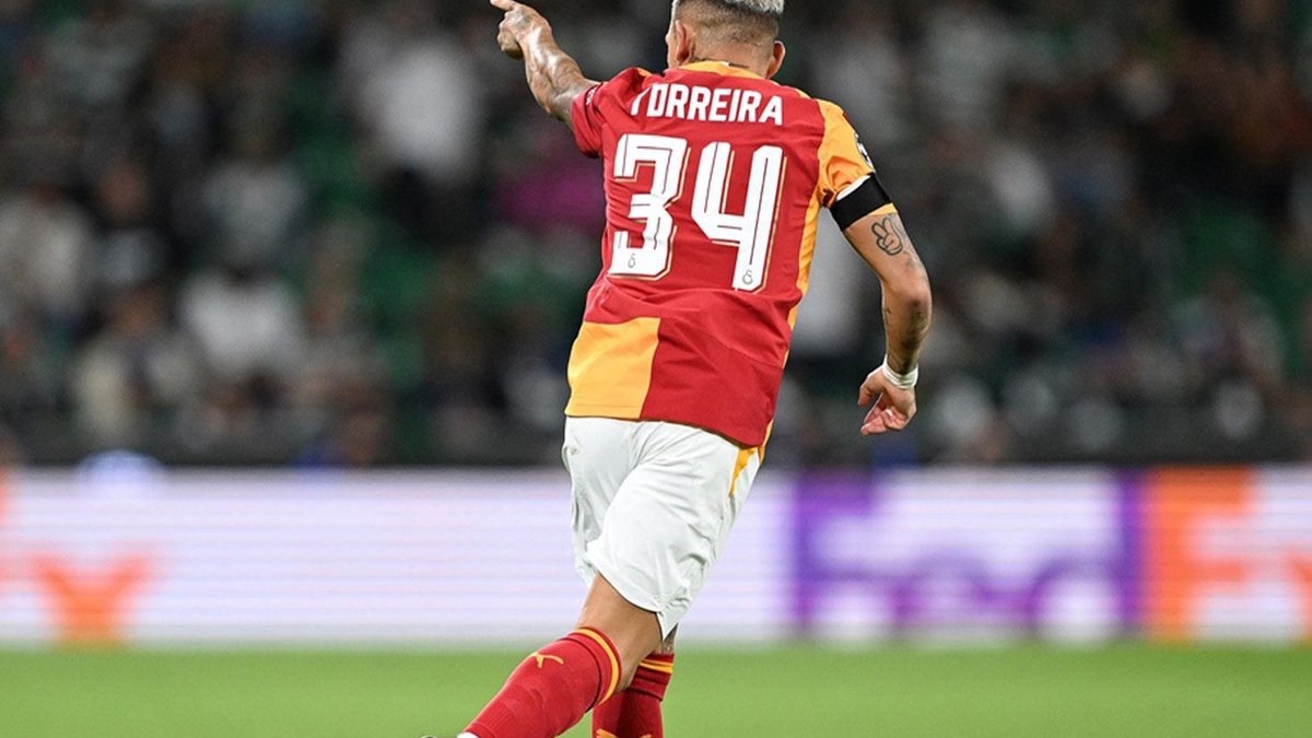 Torreira Fenerbahçe maçında oynayacak mı? GS-FB derbisi öncesi Lucas Torreira'nın ceza durumu belli oldu!