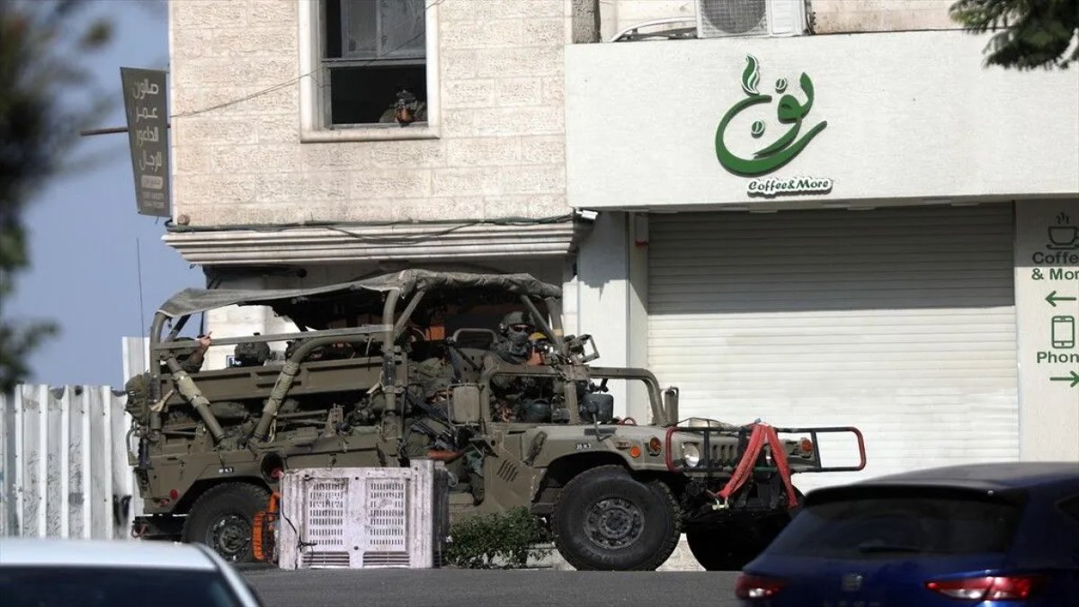 İsrail'in El Halil kuşatması dördüncü gününde: 2 bin 649 Filistinli yerinden edildi
