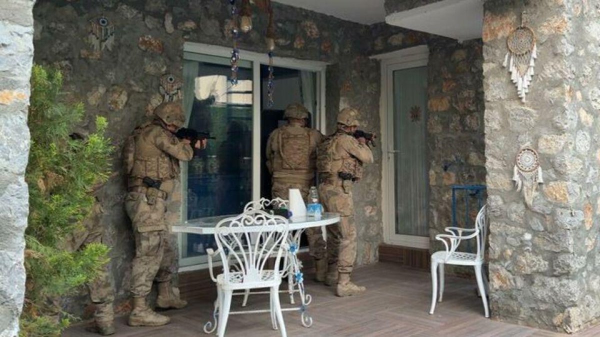 "Daltonlar"a 30 ilde eş zamanlı operasyon: 30’u çocuk yaşta 85 şüpheli gözaltında