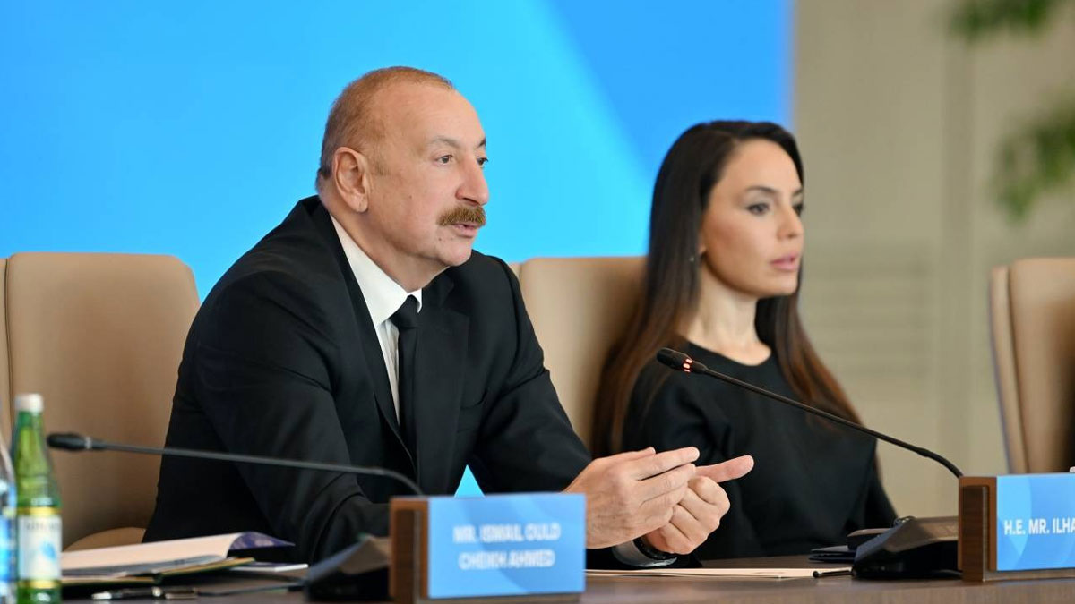 Aliyev yine isim vermeden Türkiye'yi hedef aldı: "Önce aynaya bakın"