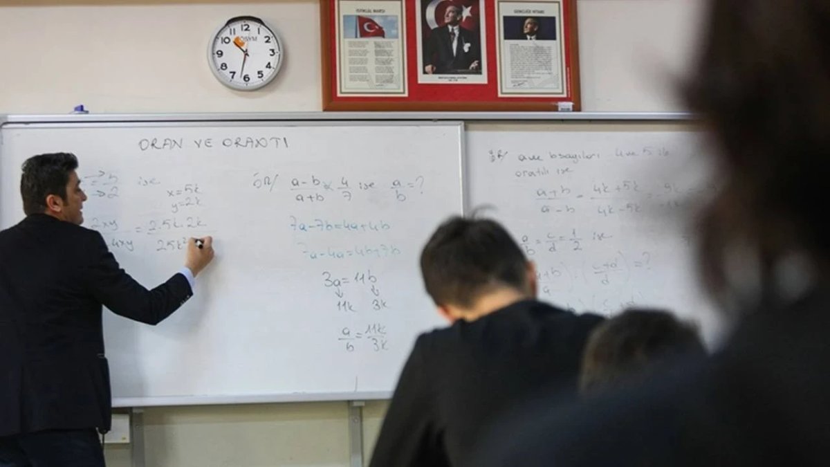 Öğretmenlere 1 maaş ikramiye verilecek mi? 24 Kasım ikramiye teklifi Meclis'ten ne zaman geçecek?